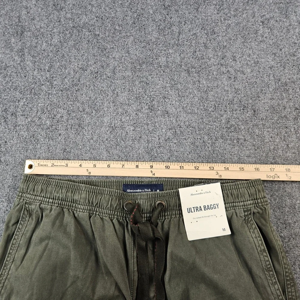 Abercrombie & Fitch Ultra Baggy Cargo Pants Mens Medium Olive Green 130P0496